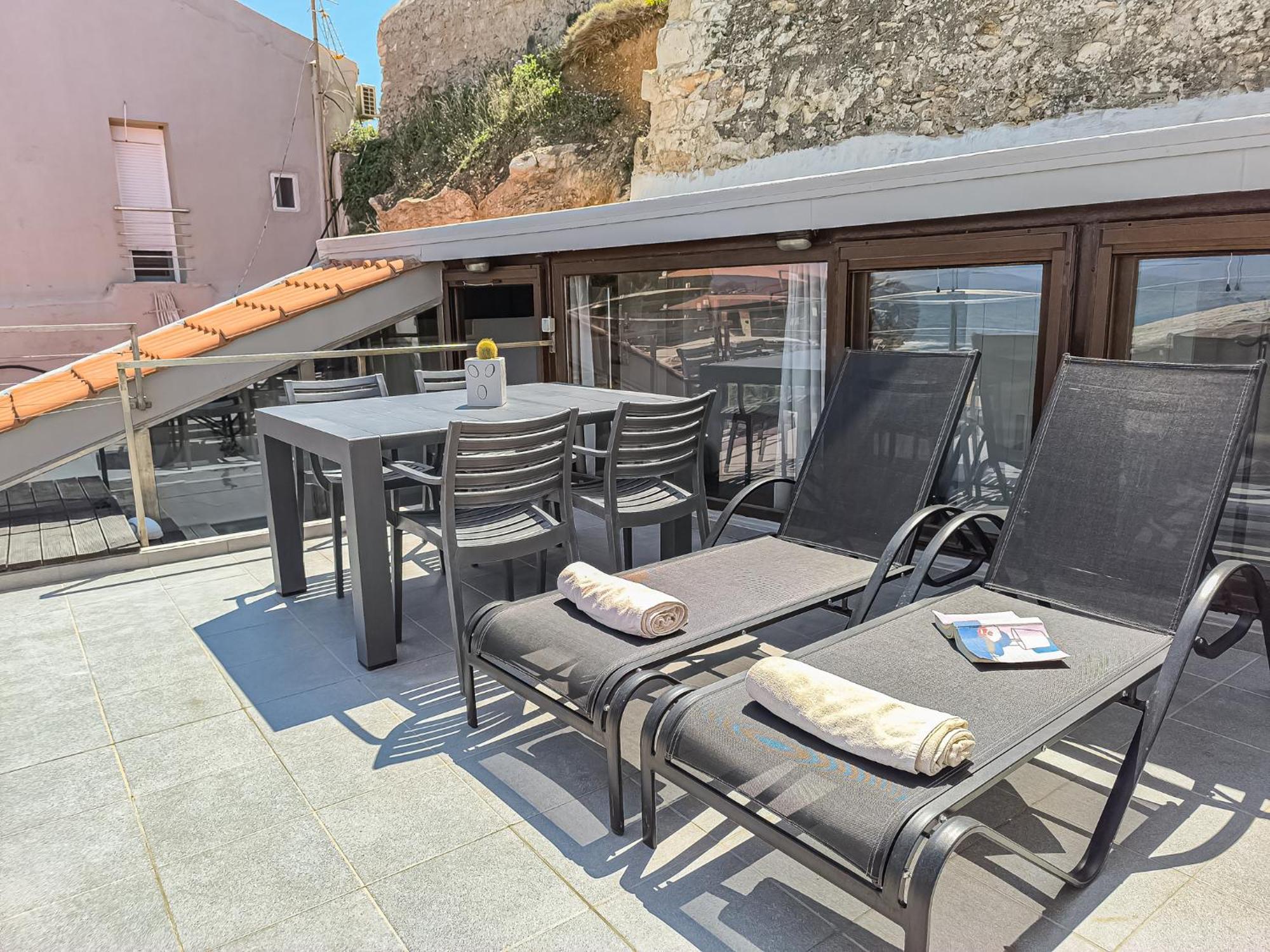 Charming Old Tannery House With Spacious Veranda And Stunning Sea View! La Canea Exterior foto